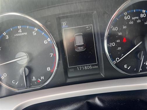 Magnetic Gray Metallic 2016 Toyota RAV4 XLE