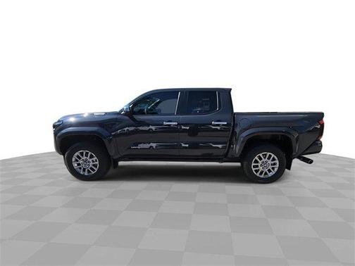 2025 Toyota Tacoma Hybrid TRAILHUNTER