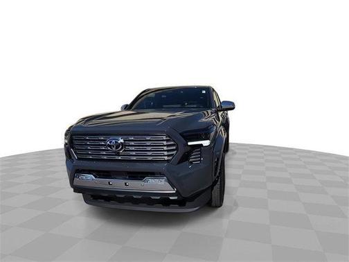 2025 Toyota Tacoma Hybrid TRAILHUNTER
