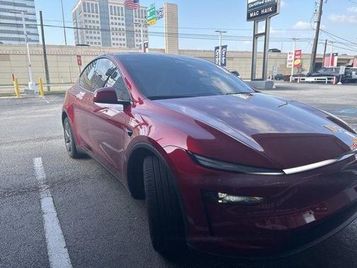 Red 2026 Tesla Model Y PREMIUM