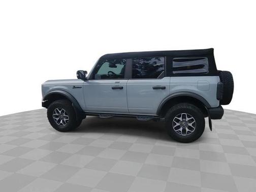 Cactus Green / Gray 2023 Ford Bronco Badlands
