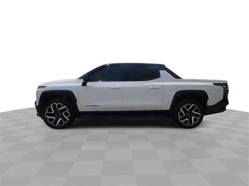 2024 Chevrolet Silverado EV RST