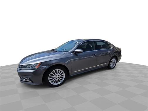 2016 Volkswagen Passat 1.8T SE