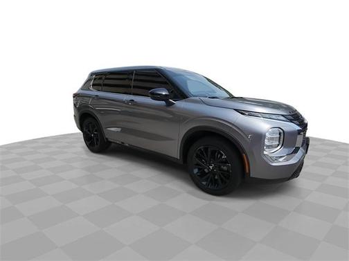 2022 Mitsubishi Outlander Black Edition