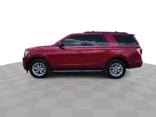 Rapid Red Metallic Tinted Clearcoat 2021 Ford Expedition XLT