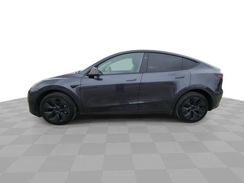Stealth Gray 2025 Tesla Model Y Long Range