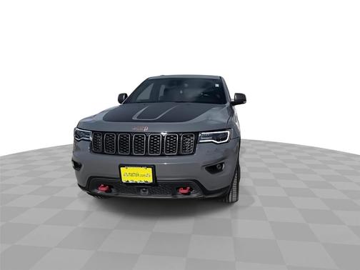Sting Gray Clearcoat 2020 Jeep Grand Cherokee Trailhawk