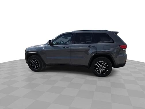 Sting Gray Clearcoat 2020 Jeep Grand Cherokee Trailhawk