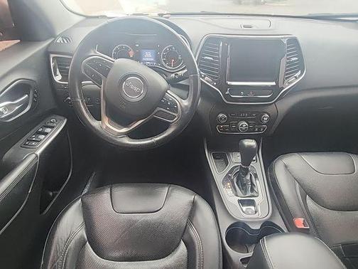 Velvet Red Pearlcoat 2019 Jeep Cherokee Limited