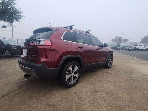 Velvet Red Pearlcoat 2019 Jeep Cherokee Limited