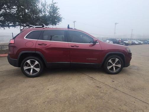 Velvet Red Pearlcoat 2019 Jeep Cherokee Limited