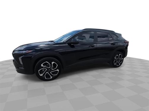 Mosaic Black Metallic 2024 Chevrolet Trax 2RS
