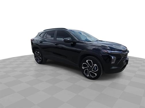 Mosaic Black Metallic 2024 Chevrolet Trax 2RS