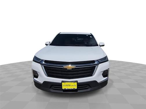 Summit White 2023 Chevrolet Traverse LS