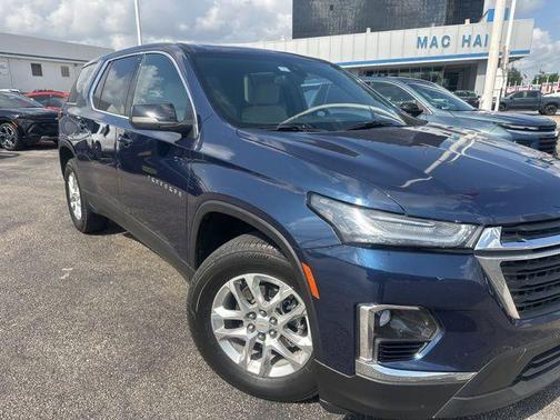 Northsky Blue Metallic 2023 Chevrolet Traverse LS