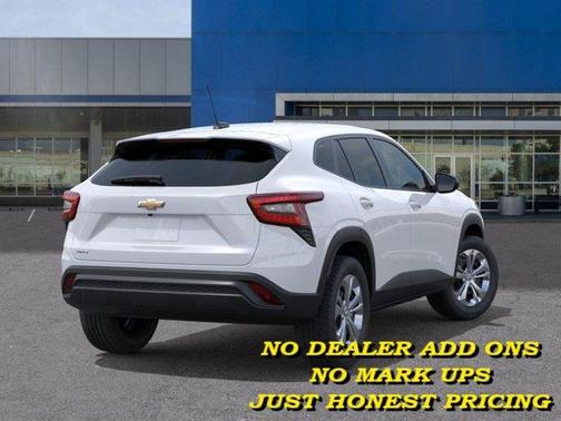 2025 Chevrolet Trax LS