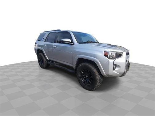 2024 Toyota 4Runner TRD Off Road