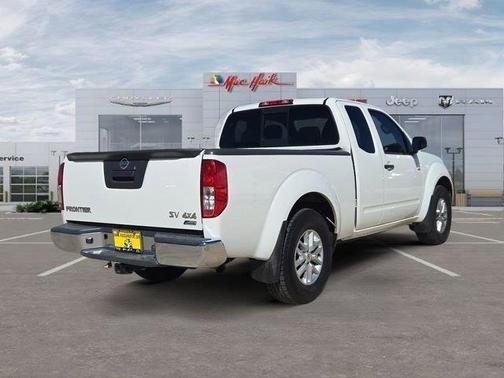 Glacier White 2019 Nissan Frontier SV