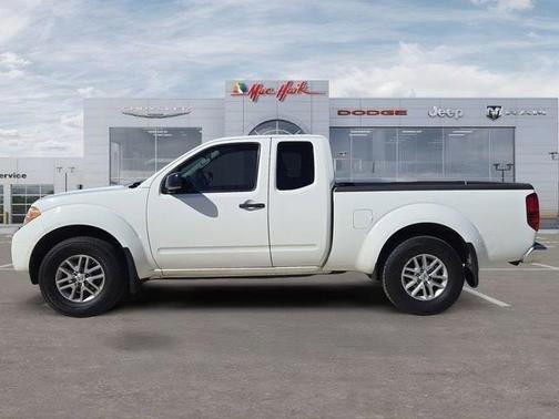 Glacier White 2019 Nissan Frontier SV