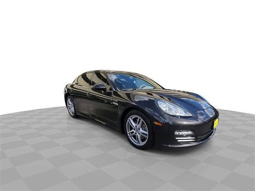 2012 Porsche Panamera 4