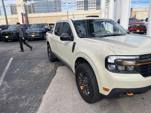 2024 Ford Maverick Lariat