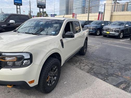 2024 Ford Maverick Lariat