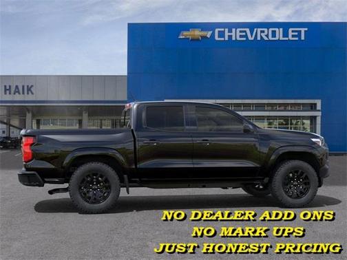 2025 Chevrolet Colorado WT
