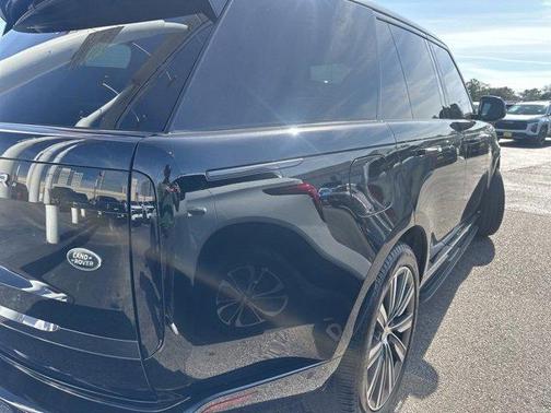 2023 Land Rover Range Rover P400 SE