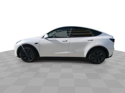2025 Tesla Model Y Long Range