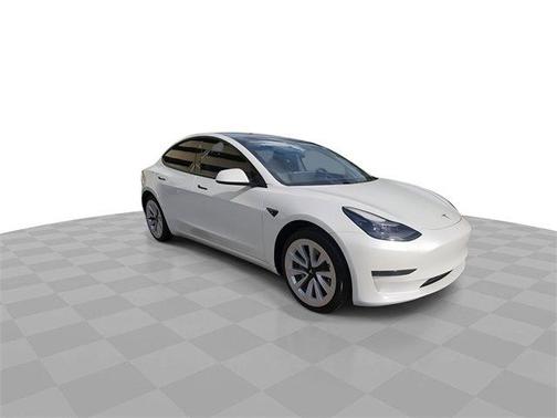2022 Tesla Model 3 Base