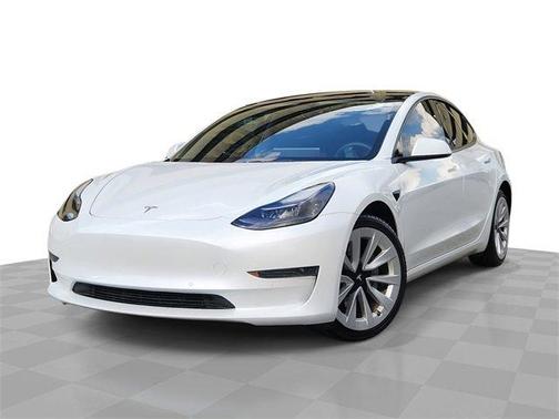 2022 Tesla Model 3 Base