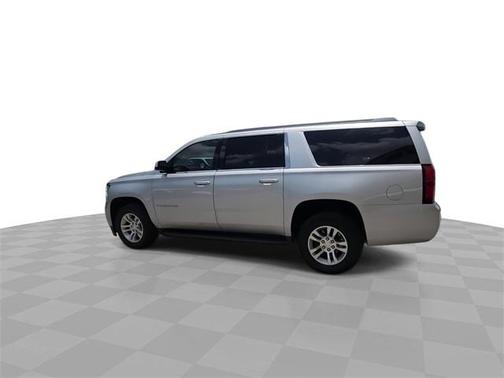 2017 Chevrolet Suburban LS