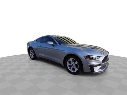 2022 Ford Mustang EcoBoost