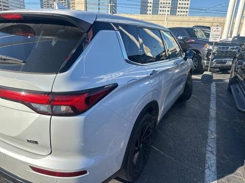 2023 Mitsubishi Outlander SEL Black Edition