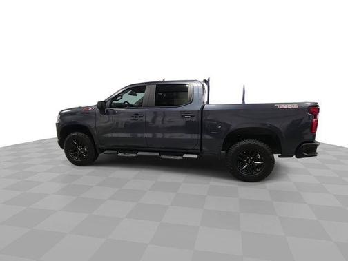 Shadow Gray Metallic 2021 Chevrolet Silverado 1500 Custom Trail Boss