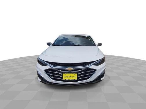 Summit White 2023 Chevrolet Malibu 1LS