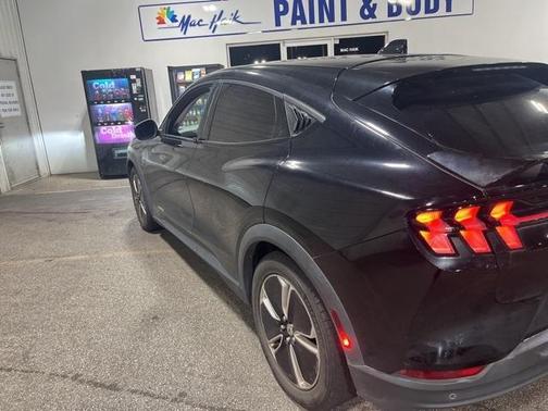 2021 Ford Mustang Mach-E Select