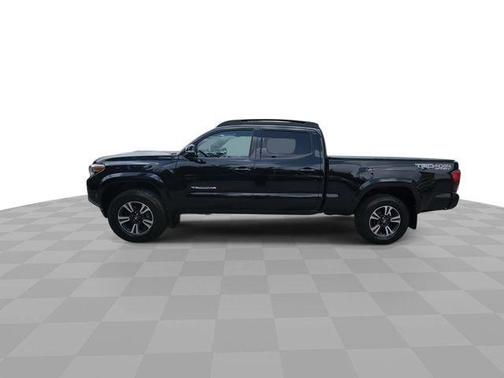 Midnight Black Metallic 2019 Toyota Tacoma TRD Sport