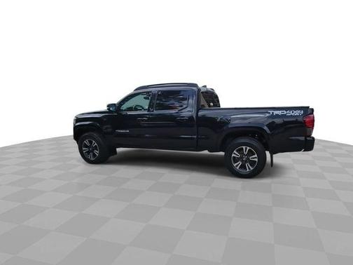 Midnight Black Metallic 2019 Toyota Tacoma TRD Sport