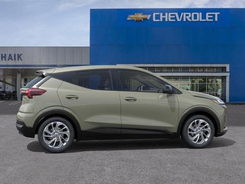 Green Metallic 2027 Chevrolet Bolt LT