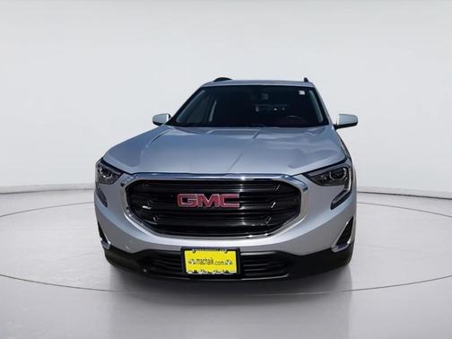 Quicksilver Metallic 2019 GMC Terrain SLE