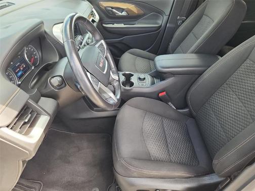 Quicksilver Metallic 2019 GMC Terrain SLE