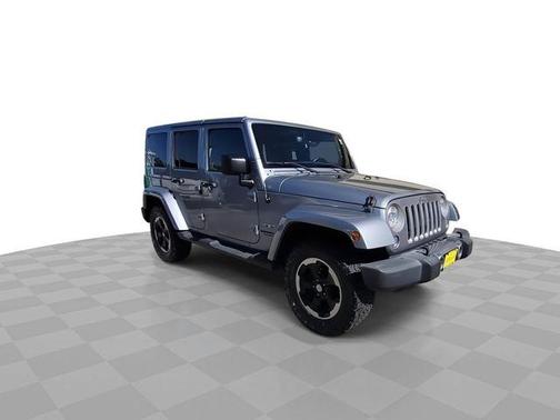 Billet Silver Metallic Clearcoat 2017 Jeep Wrangler Unlimited Sahara