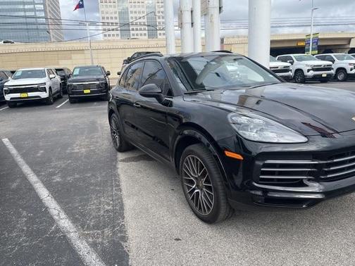 2021 Porsche Cayenne Base