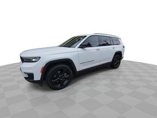 Bright White Clearcoat 2022 Jeep Grand Cherokee L Limited