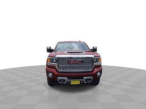 Red Quartz Tintcoat 2019 GMC Sierra 2500 Denali