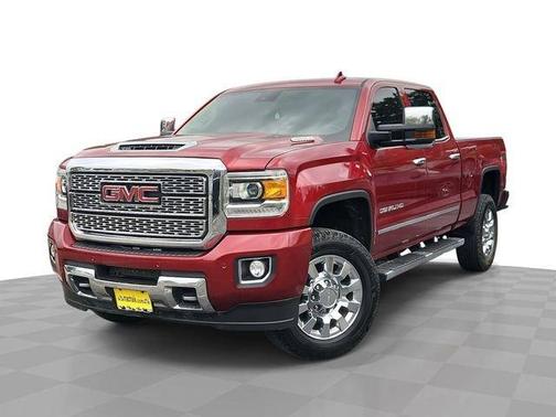 Red Quartz Tintcoat 2019 GMC Sierra 2500 Denali