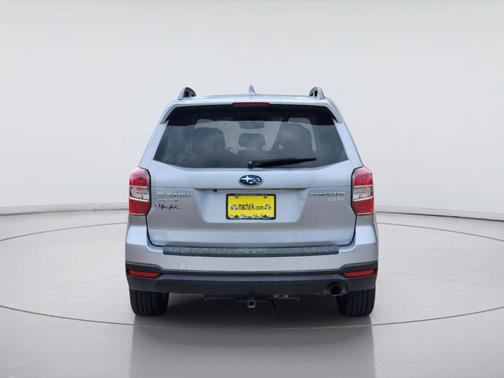 Ice Silver Metallic 2016 Subaru Forester 2.5i Limited
