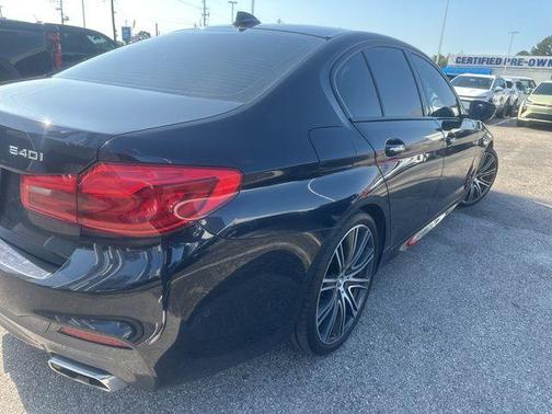 Carbon Black Metallic 2017 BMW 540 i