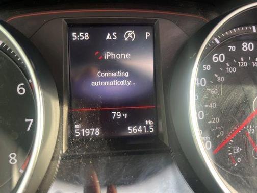 2018 Volkswagen Golf GTI 2.0T SE 4-Door